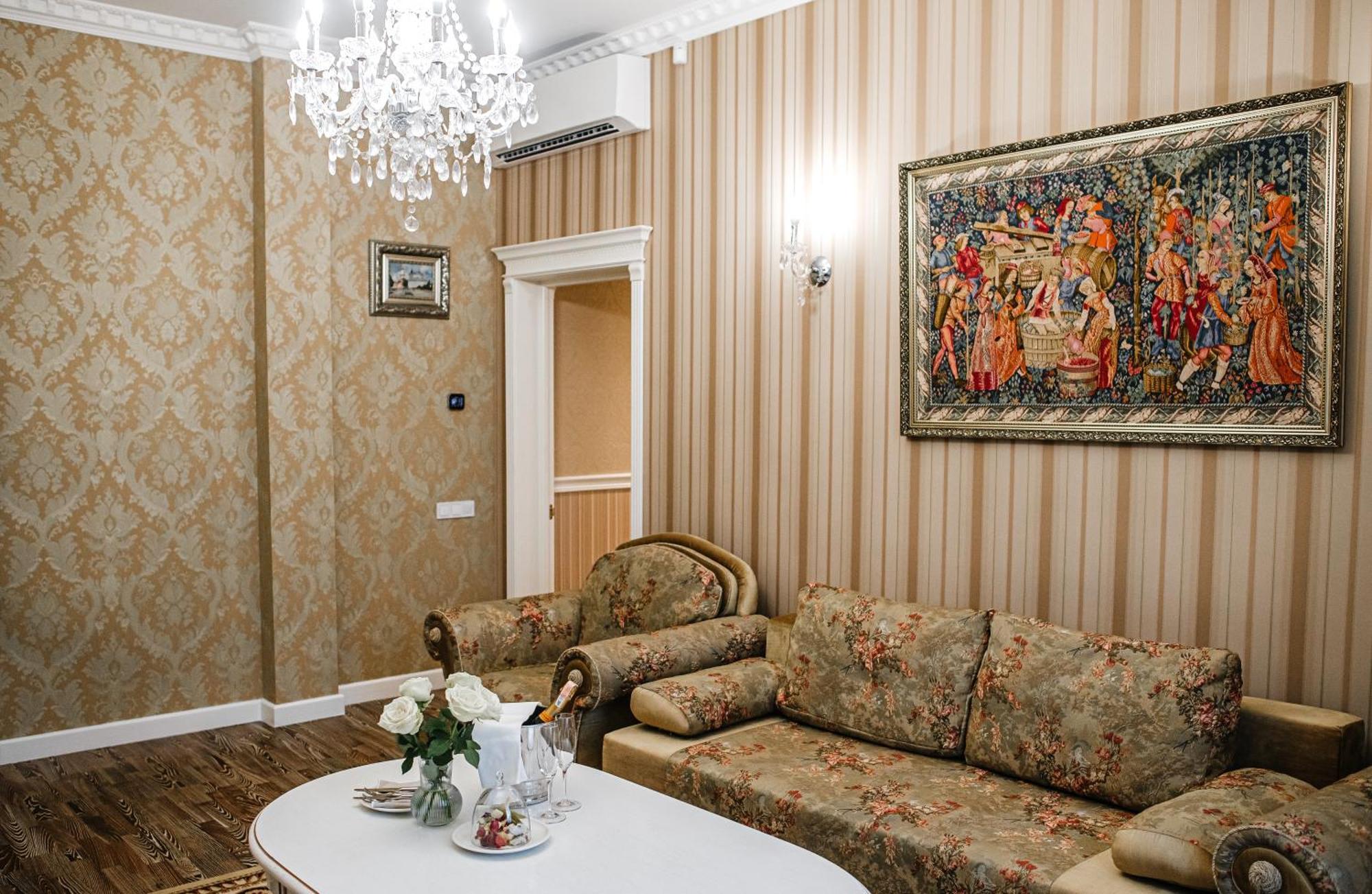 Nadiya Palace อิวาโน-ฟรานกิฟสเก ภายนอก รูปภาพ