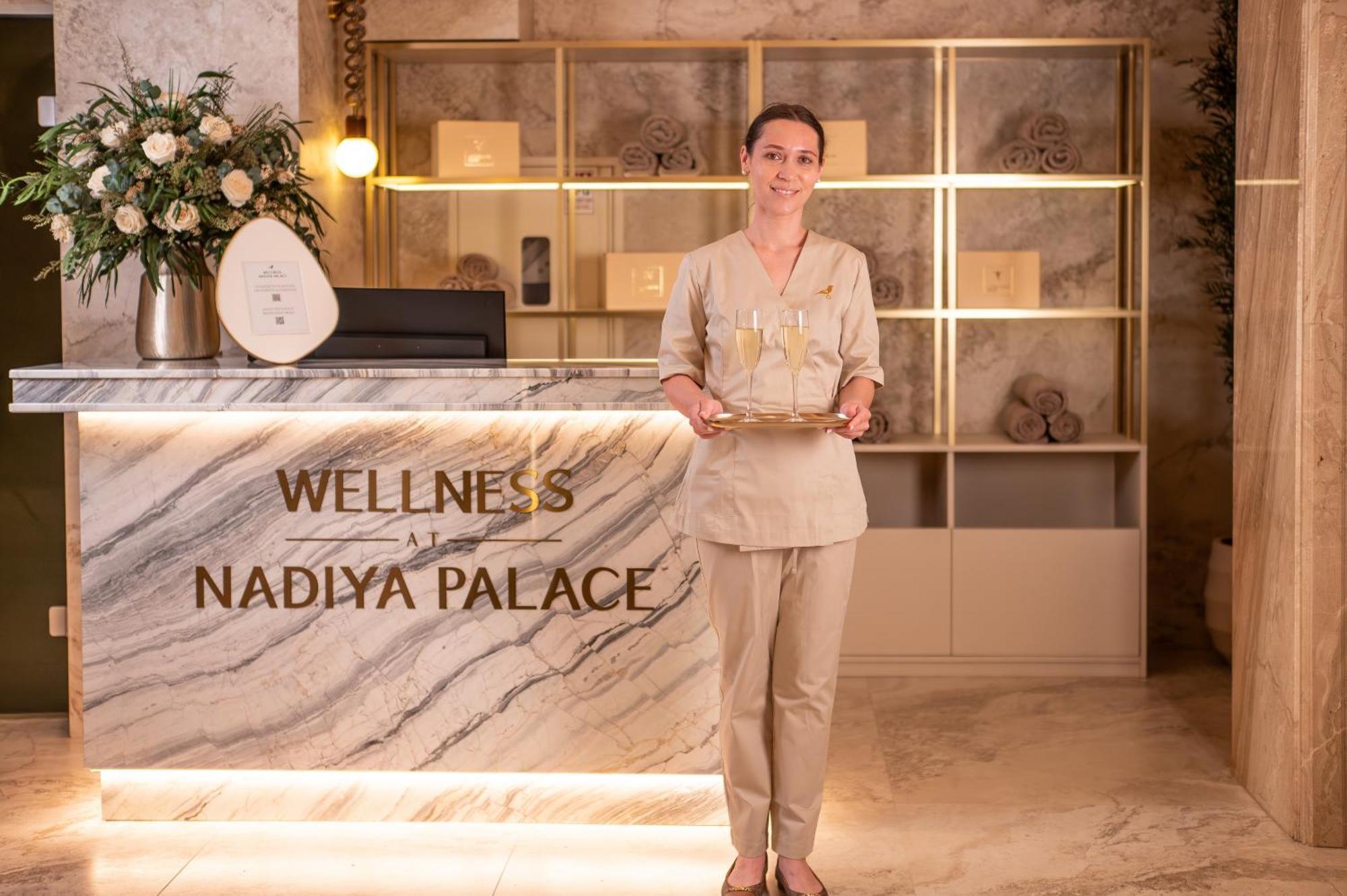 Nadiya Palace อิวาโน-ฟรานกิฟสเก ภายนอก รูปภาพ